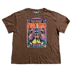 Women's Soft Lightweight Crewneck Short Sleeve Band Graphic Tee - Pink Floyd